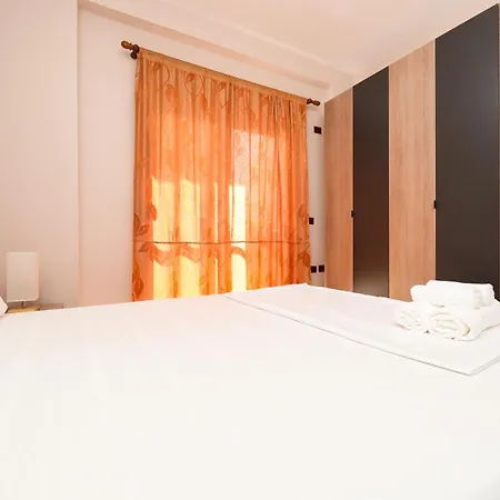 Апартаменты E&e Apartment's Влёра